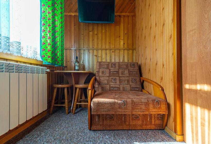 غرفة قياسية ثلاثية, Apartamenty I Pokoje W Willi Na Ubocy