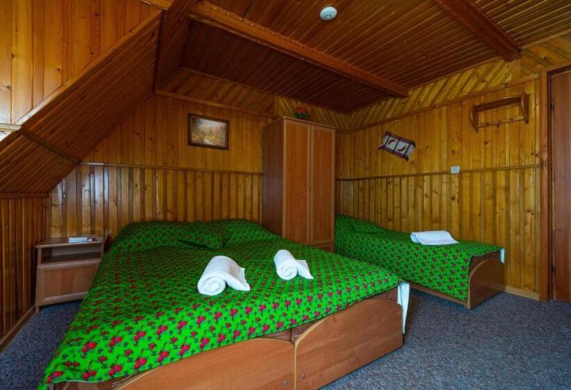 غرفة قياسية ثلاثية, Apartamenty I Pokoje W Willi Na Ubocy