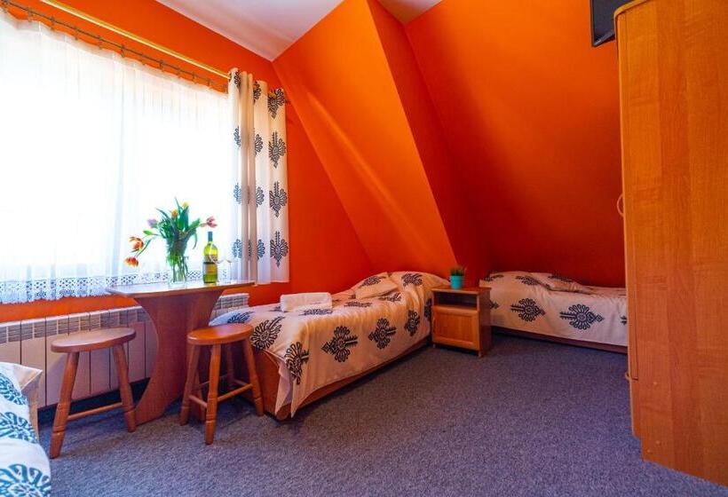 غرفة قياسية رباعية, Apartamenty I Pokoje W Willi Na Ubocy