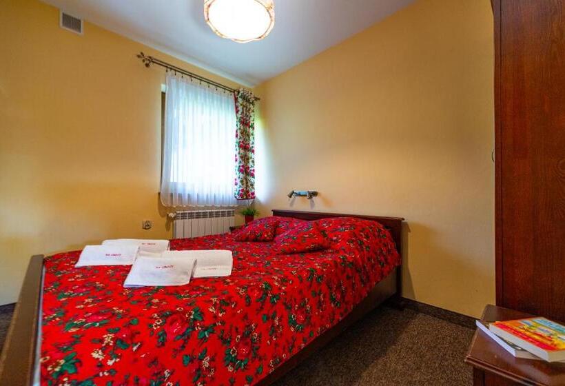 جناح ديلوكس, Apartamenty I Pokoje W Willi Na Ubocy