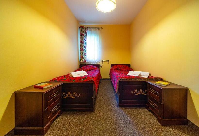 جناح ديلوكس, Apartamenty I Pokoje W Willi Na Ubocy