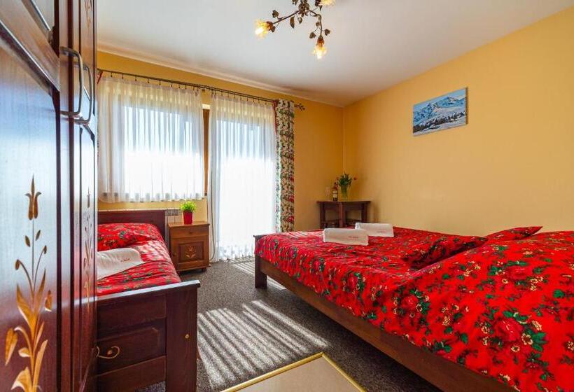 غرفة ديلوكس ثلاثية, Apartamenty I Pokoje W Willi Na Ubocy