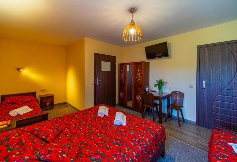 غرفة ديلوكس رباعية, Apartamenty I Pokoje W Willi Na Ubocy