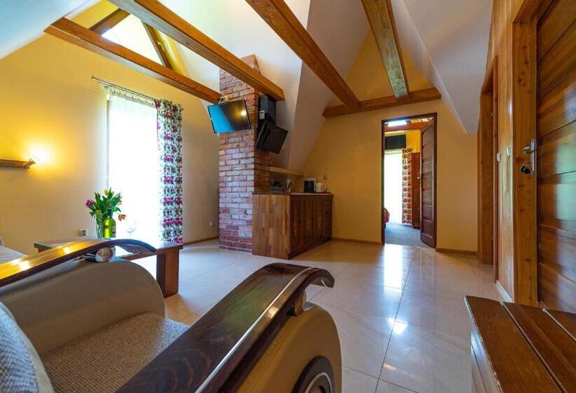 جناح كلاسيكي, Apartamenty I Pokoje W Willi Na Ubocy