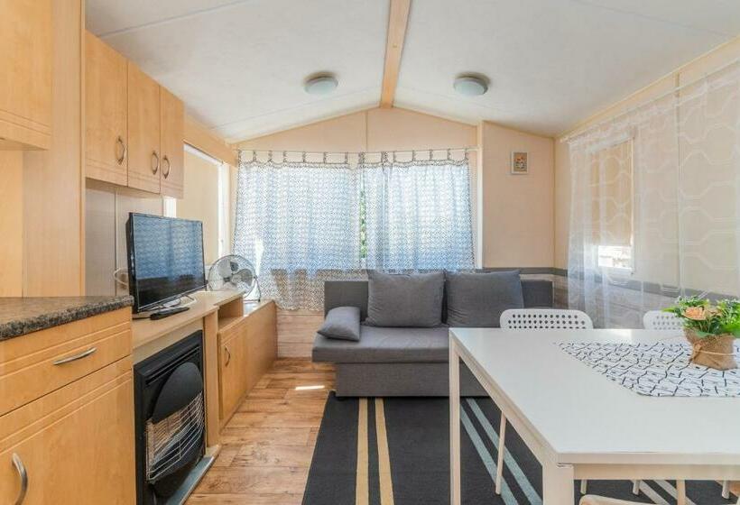 Дом 1 Спальня, Dom Goscinny Luna