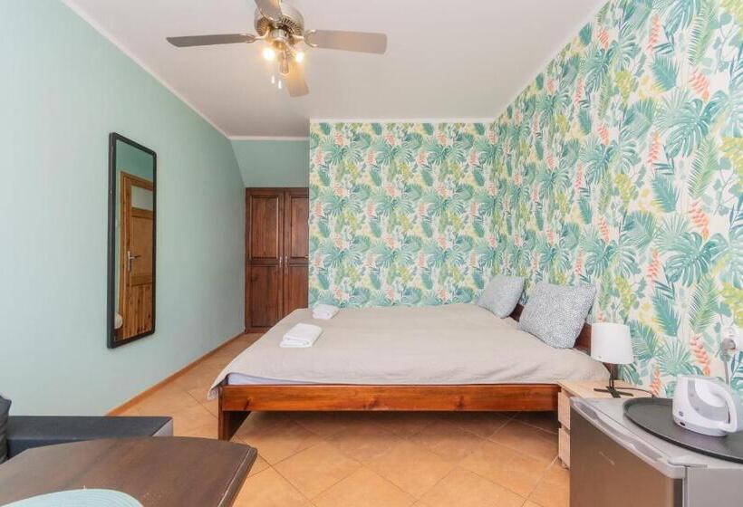 Номер Стандарт, Dom Goscinny Luna