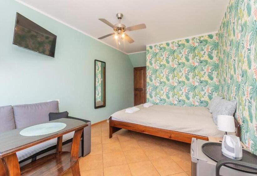 Номер Стандарт, Dom Goscinny Luna