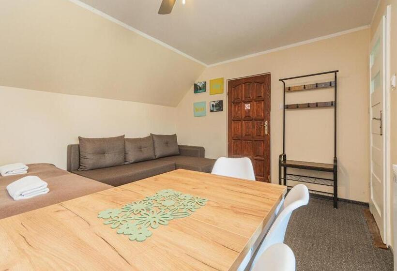 Семейный Номер, Dom Goscinny Luna