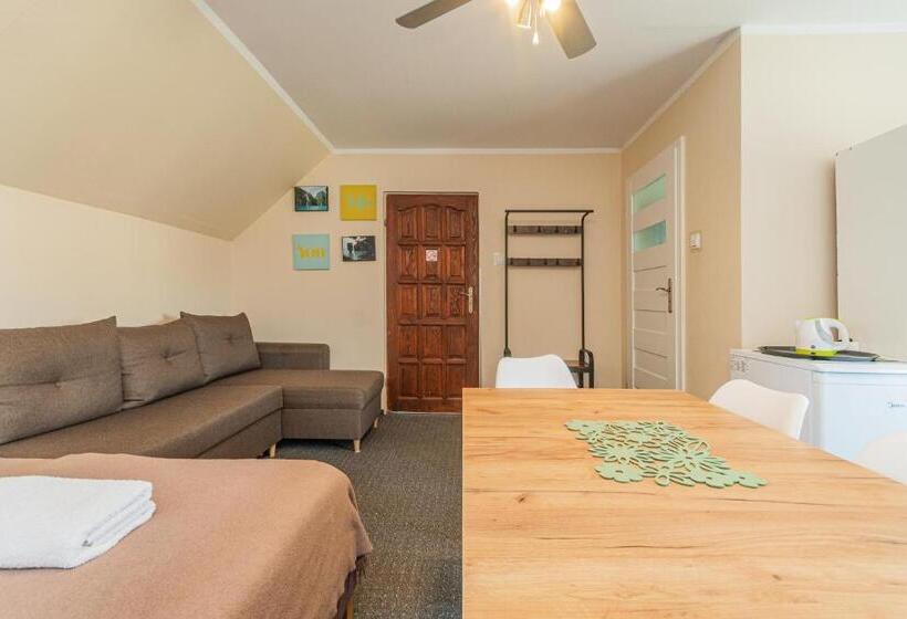 Семейный Номер, Dom Goscinny Luna