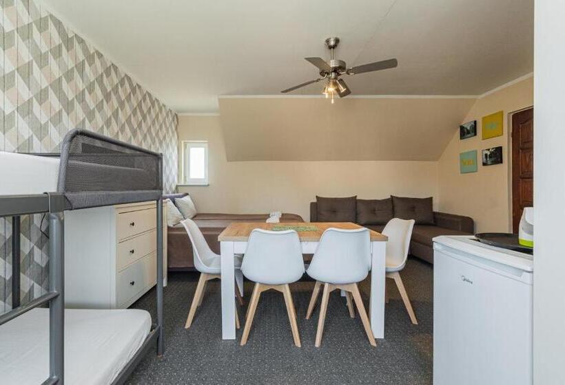 Семейный Номер, Dom Goscinny Luna