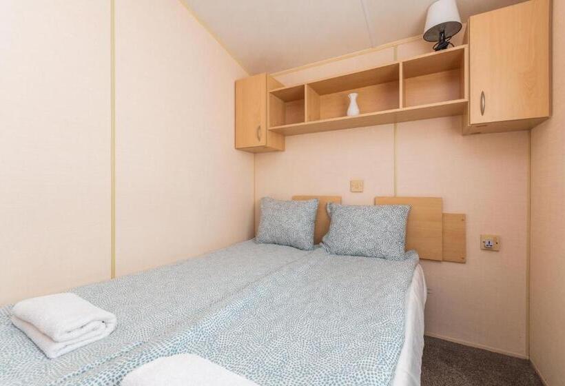 Дом 1 Спальня, Dom Goscinny Luna