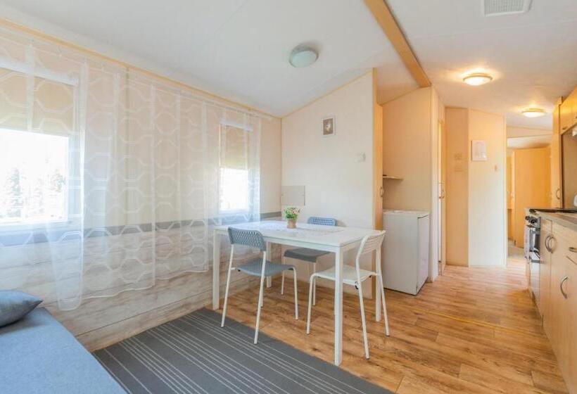 Дом 1 Спальня, Dom Goscinny Luna