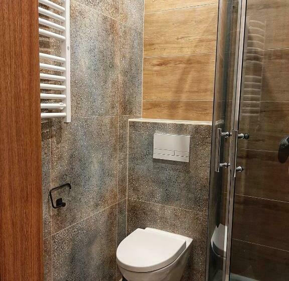 Quarto Basic, Narciarski Dworek
