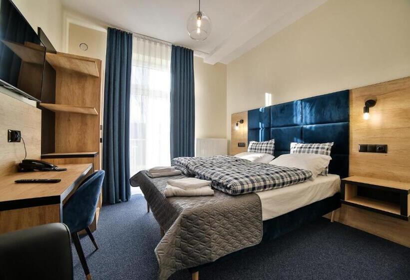 اتاق استاندارد با چشمانداز کوهستان, Narciarski Dworek