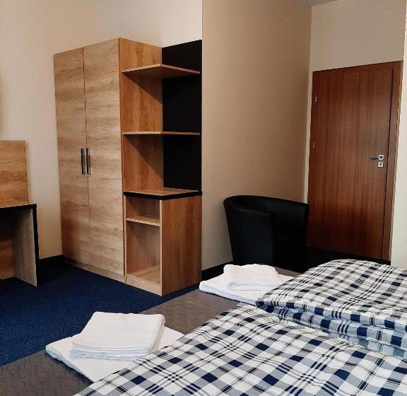 اتاق استاندارد با چشمانداز کوهستان, Narciarski Dworek