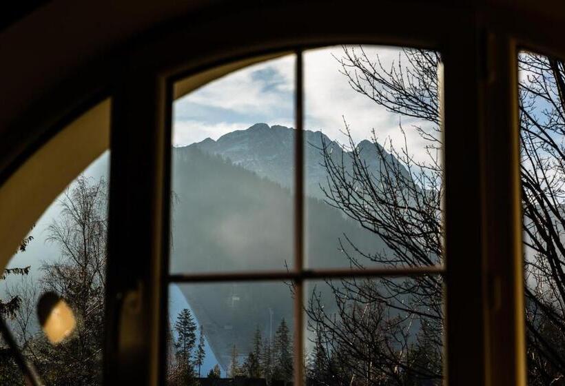 اتاق استاندارد, Narciarski Dworek