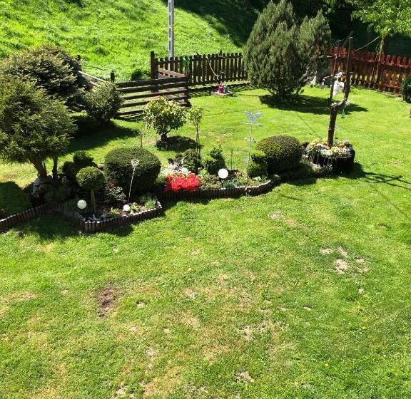 Трехместный Номер Стандарт с Балконом, Ranczo Frodyma