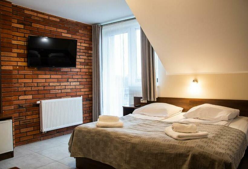 Номер Стандарт Индивидуальный, Urychertow