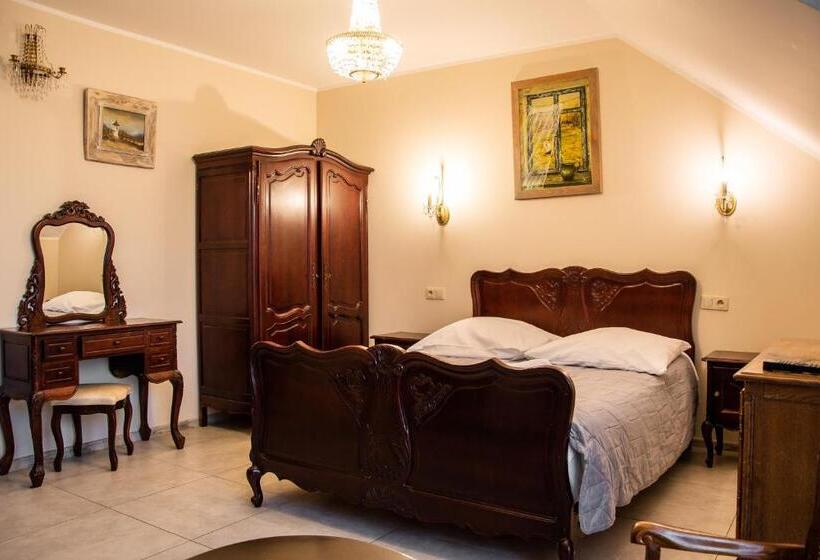 Номер Стандарт, Urychertow