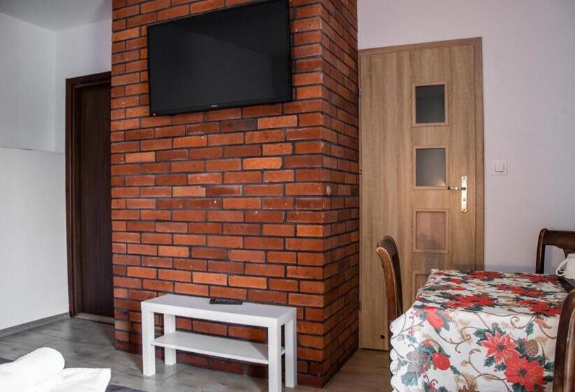 Номер Стандарт, Urychertow