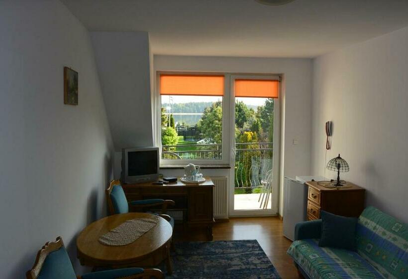 Семейный Номер, Vita Augustów