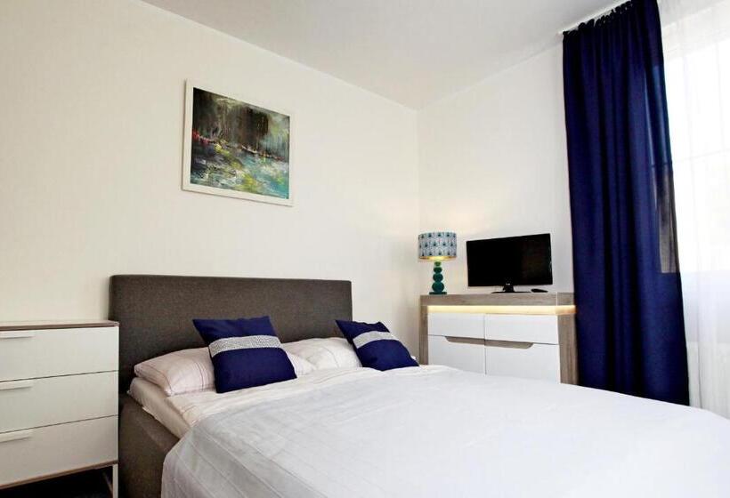 غرفة قياسية ثلاثية مزودة بشرفة, Willa Park Międzyzdroje