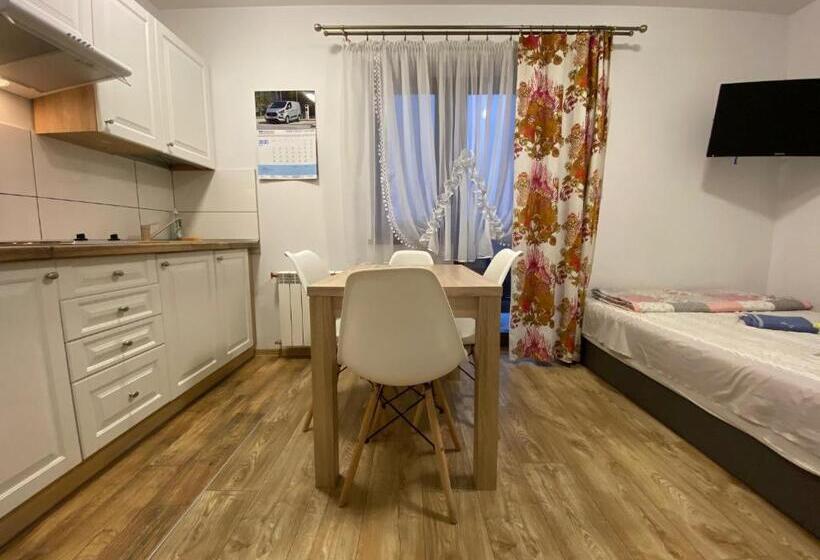 스탠다드 트리플 룸, Zajazd Tadeo