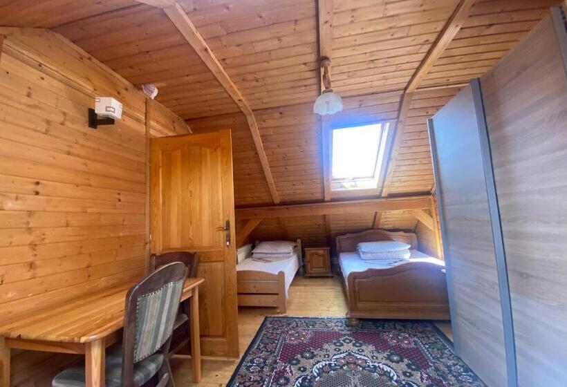 샬레, Zajazd Tadeo