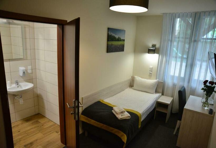 スタンダードシングルルーム, Centrum Restauracyjno Hotelowe Florres