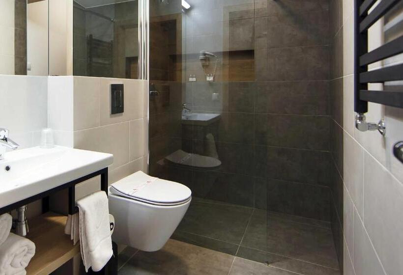 חדר קומפורט, Czarny Staw