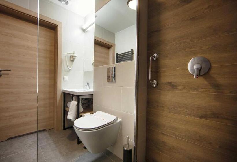 חדר קומפורט, Czarny Staw