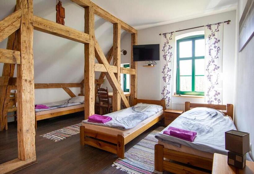 4인용 스탠다드 룸, Gajówka