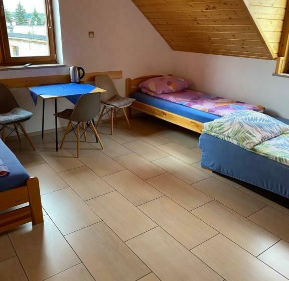 חדר סטנדרט לארבעה, Nad Jeziorem