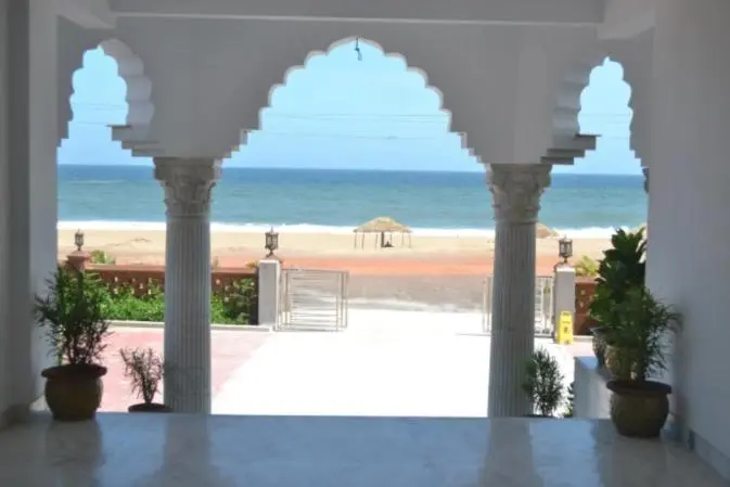 اتاق استاندارد با چشمانداز دریا, Nrs Royal Palace