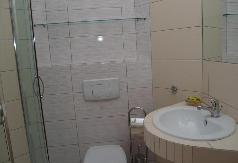 اتاق استاندارد با تراس, Willa Latarnik   Doskonała Lokalizacja, Blisko Atrakcji, 20min Do Plaży