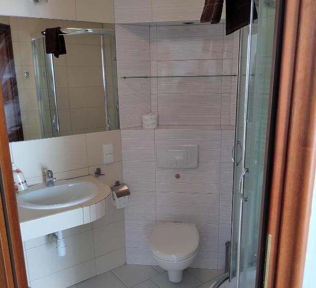 اتاق لوکس با بالکن, Willa Latarnik   Doskonała Lokalizacja, Blisko Atrakcji, 20min Do Plaży