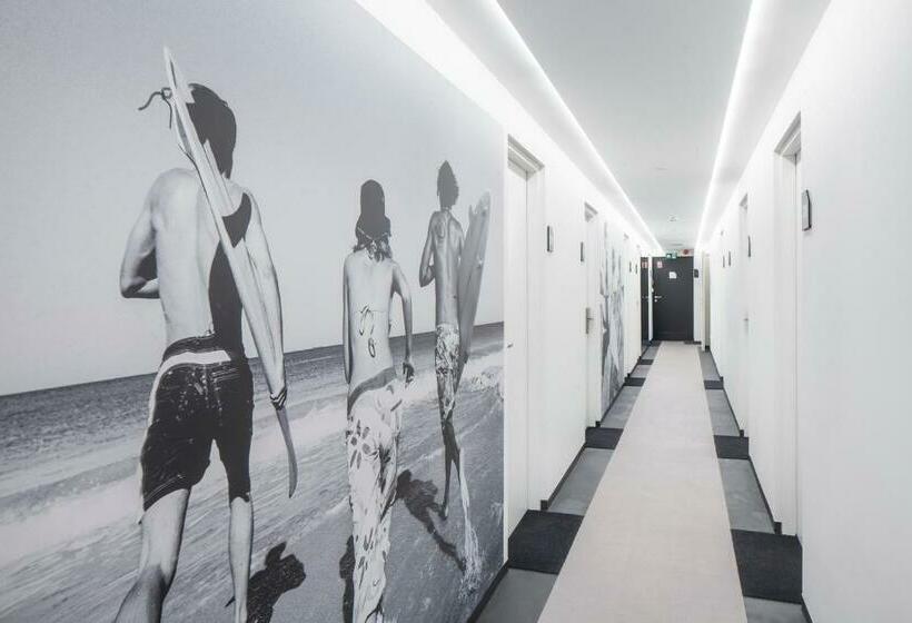 Mozgáskorlátozott Standard Egyágyas Szoba, Lofty Kampus Garnizon