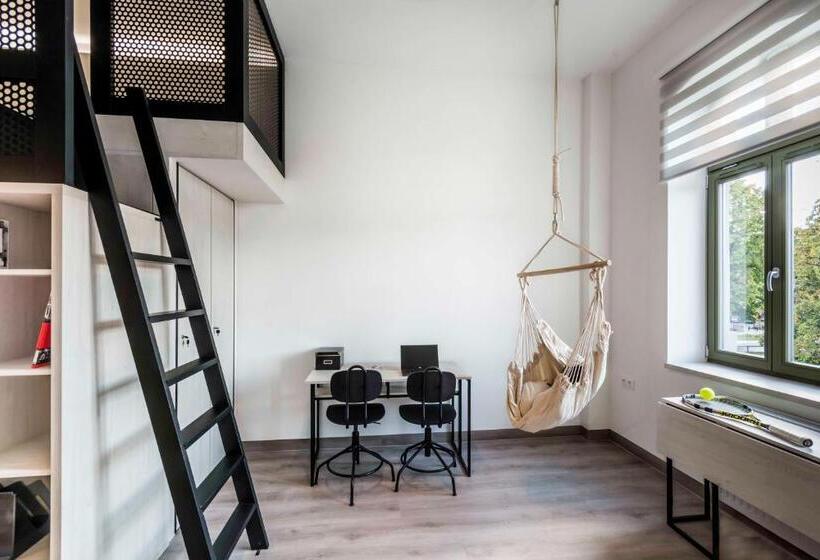 Standard Szoba, Lofty Kampus Garnizon