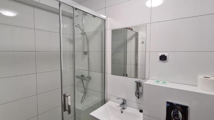 חדר סטנדרט, Motel I Restauracja Pod Basztą