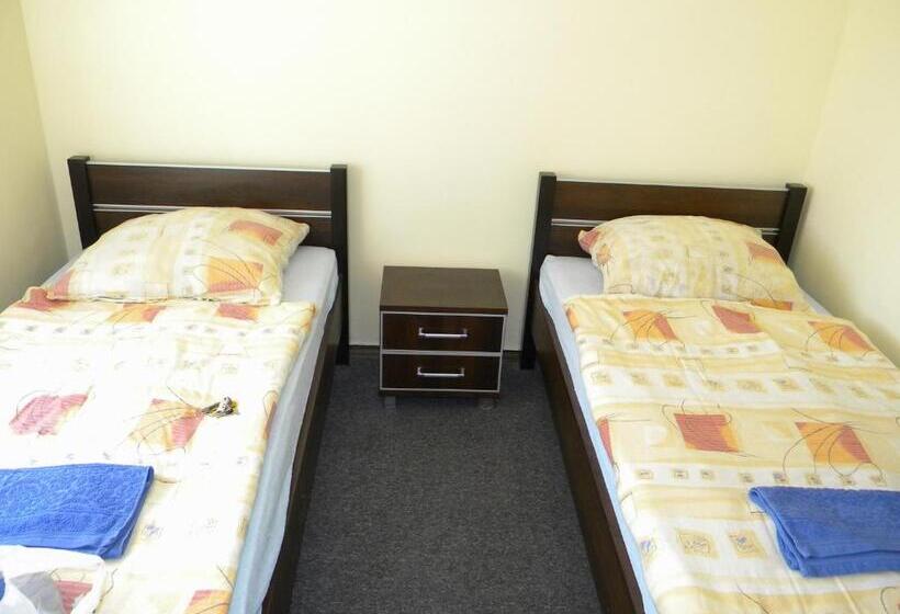 Номер Стандарт Индивидуальный, Pokoje Gościnne Saritas