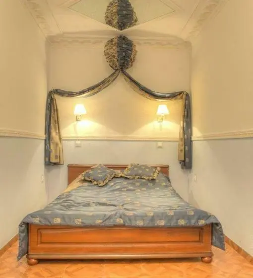 Standard-huone, Adria