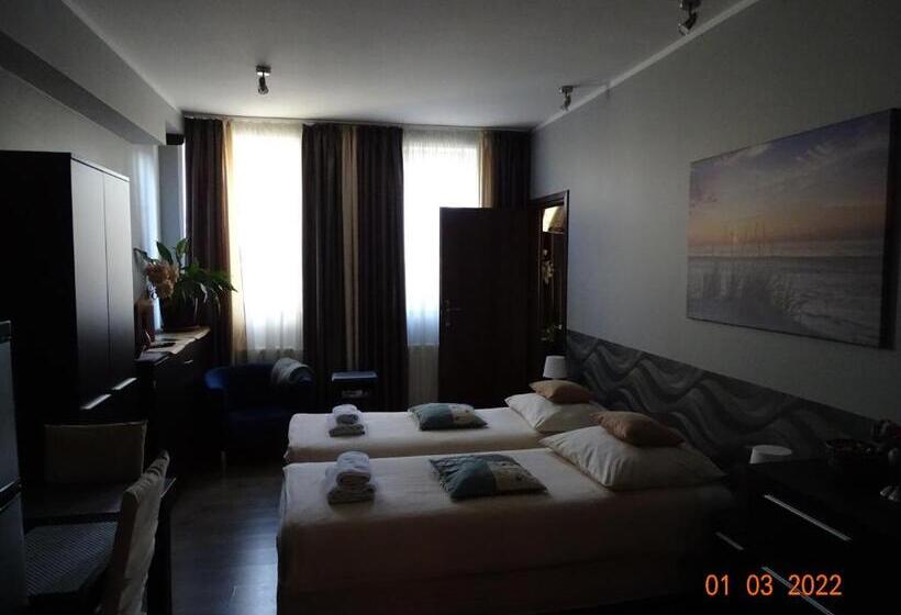 Четырехместный номер Премиум, Noclegi Nad Morzem U Kasi