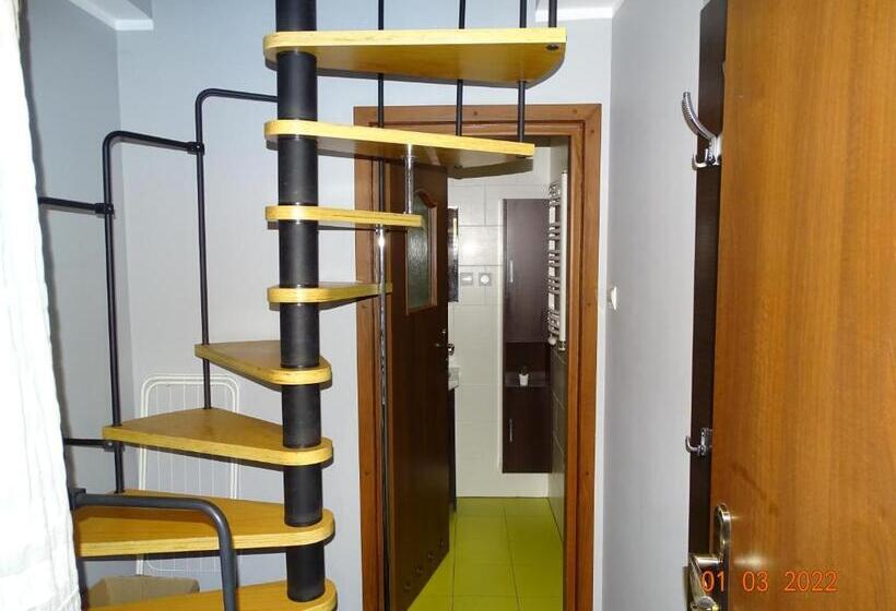 Номер Стандарт Трехместный, Noclegi Nad Morzem U Kasi