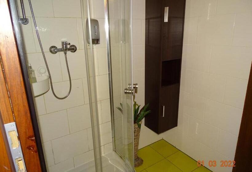 Четырехместный номер Премиум, Noclegi Nad Morzem U Kasi