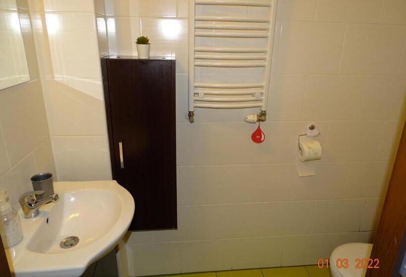 Четырехместный номер Премиум, Noclegi Nad Morzem U Kasi