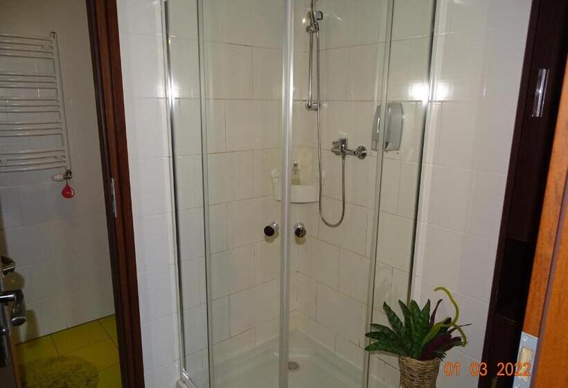 Четырехместный номер Премиум, Noclegi Nad Morzem U Kasi