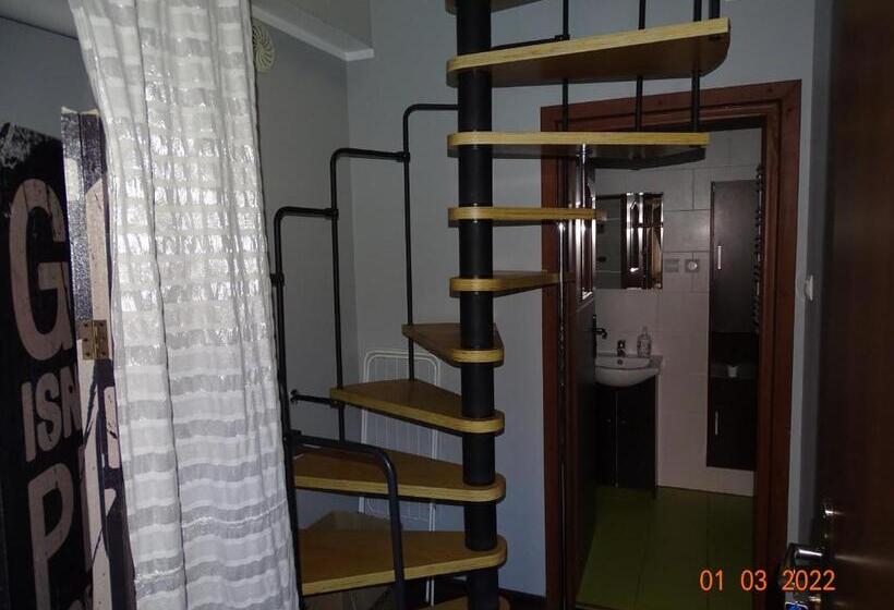 Номер Стандарт Трехместный, Noclegi Nad Morzem U Kasi