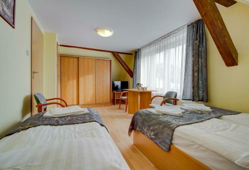 إستوديو قياسى, Ośrodek Wypoczynkowy Barta