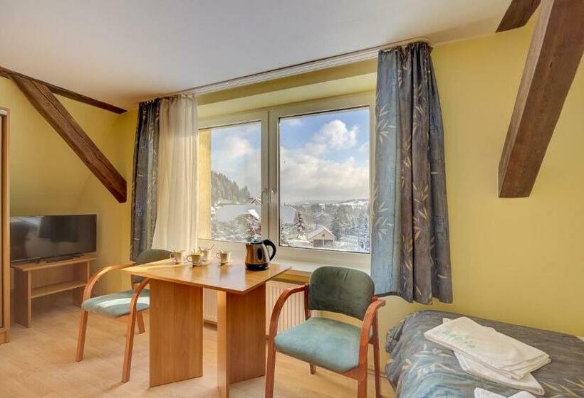 إستوديو قياسى, Ośrodek Wypoczynkowy Barta