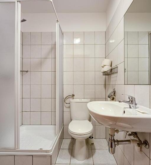 غرفة إقتصادية ثلاثية, Ośrodek Wypoczynkowy Barta